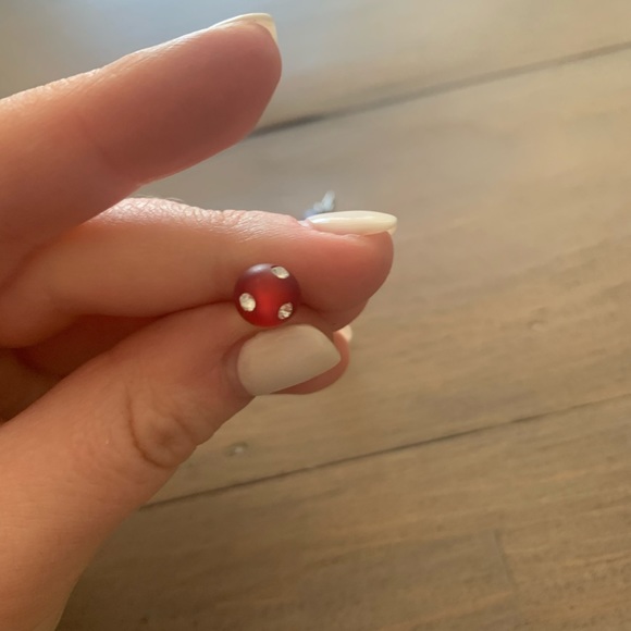 Assorted colored studs with Swarovski crystals - Picture 4 of 4